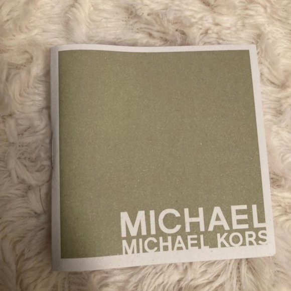 Michael Kors Purple Jelly Watch - Picture 7 of 8